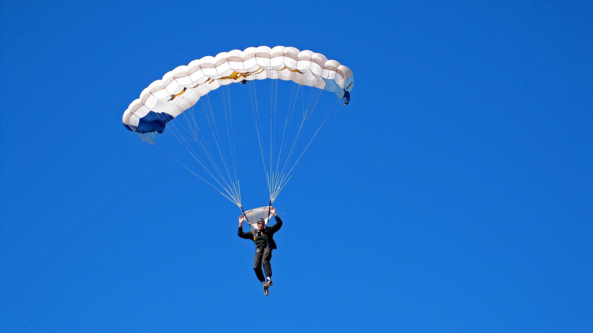 巴勒斯坦男篮在西亚锦标赛中奋勇争先,争取突破